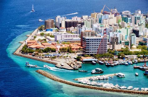 Malé .
